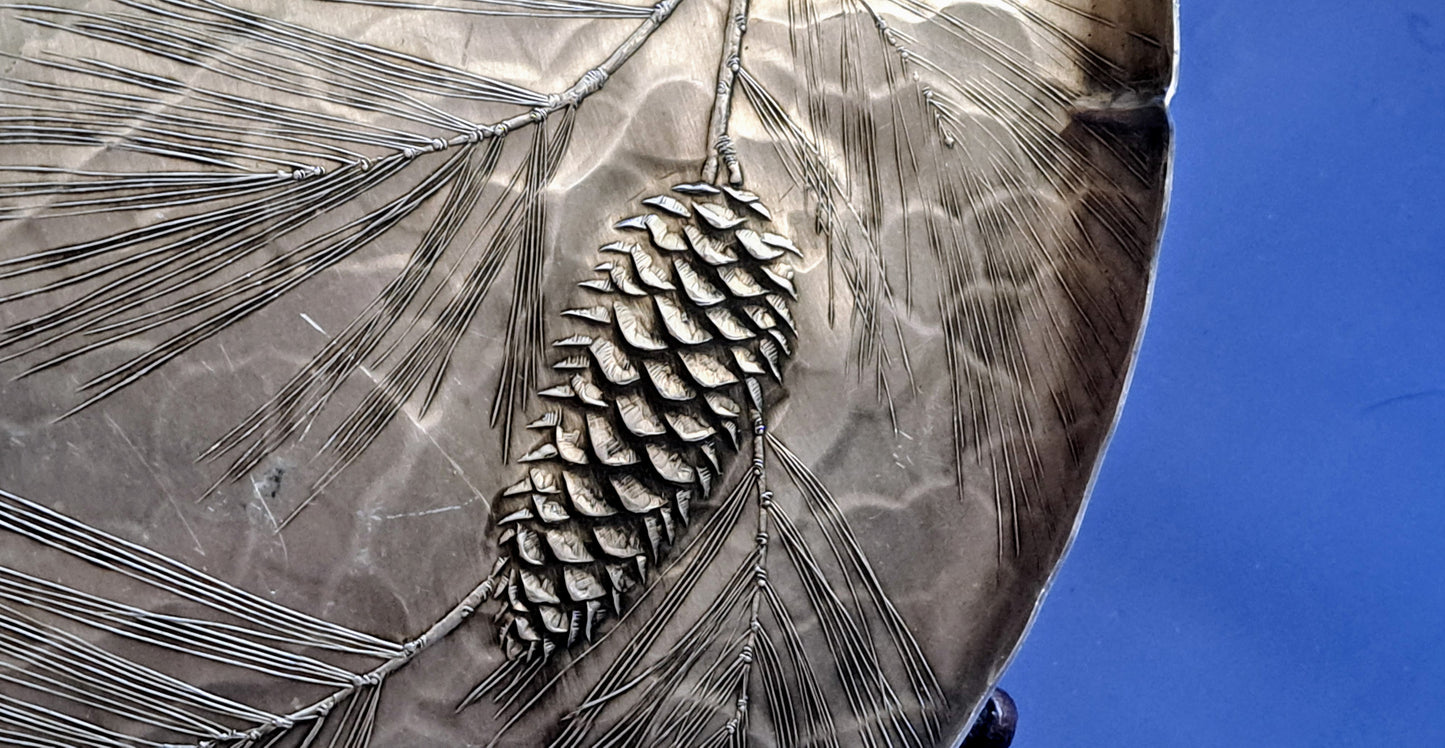 Pinecone Tray